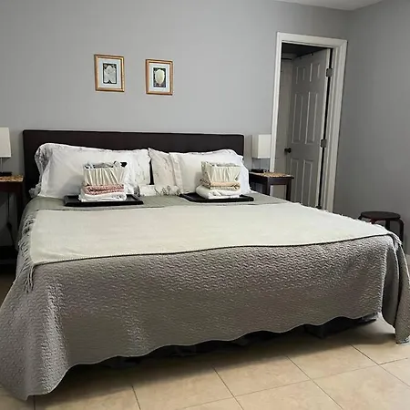 Debbie'S 3-Bedroom Apartment In A Duplex Cape Coral Exterior photo